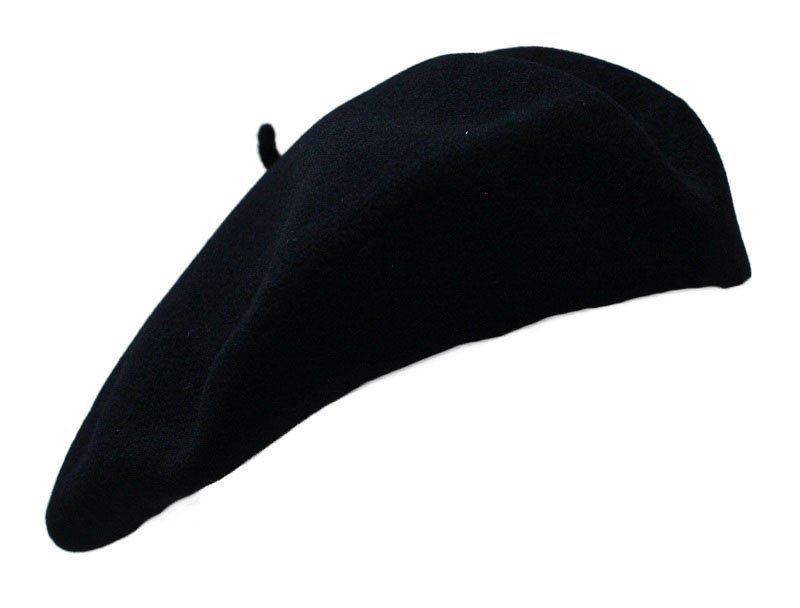 Французская шляпа на прозрачном фоне фото