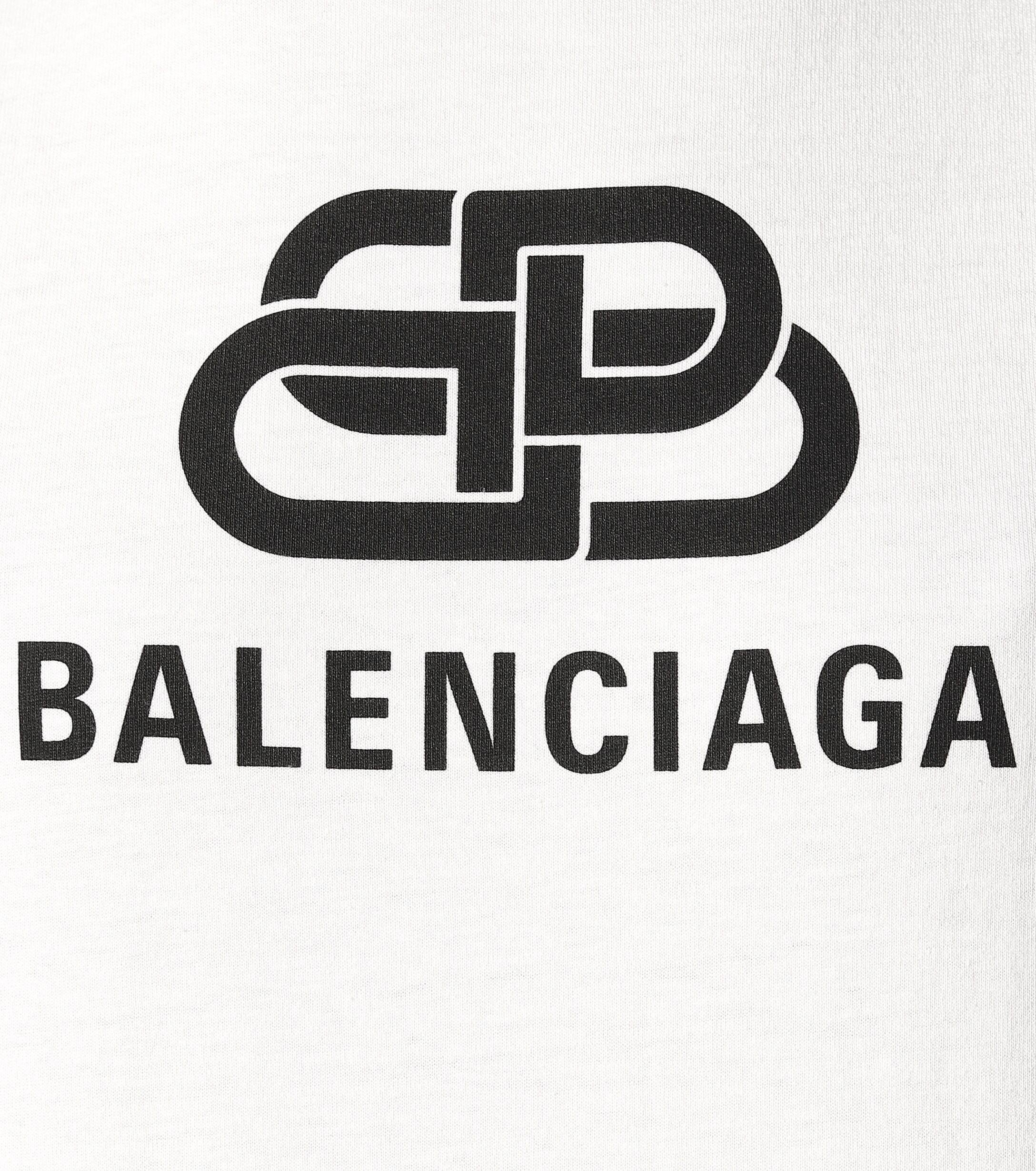 Логотип баленсиага на прозрачном фоне фото