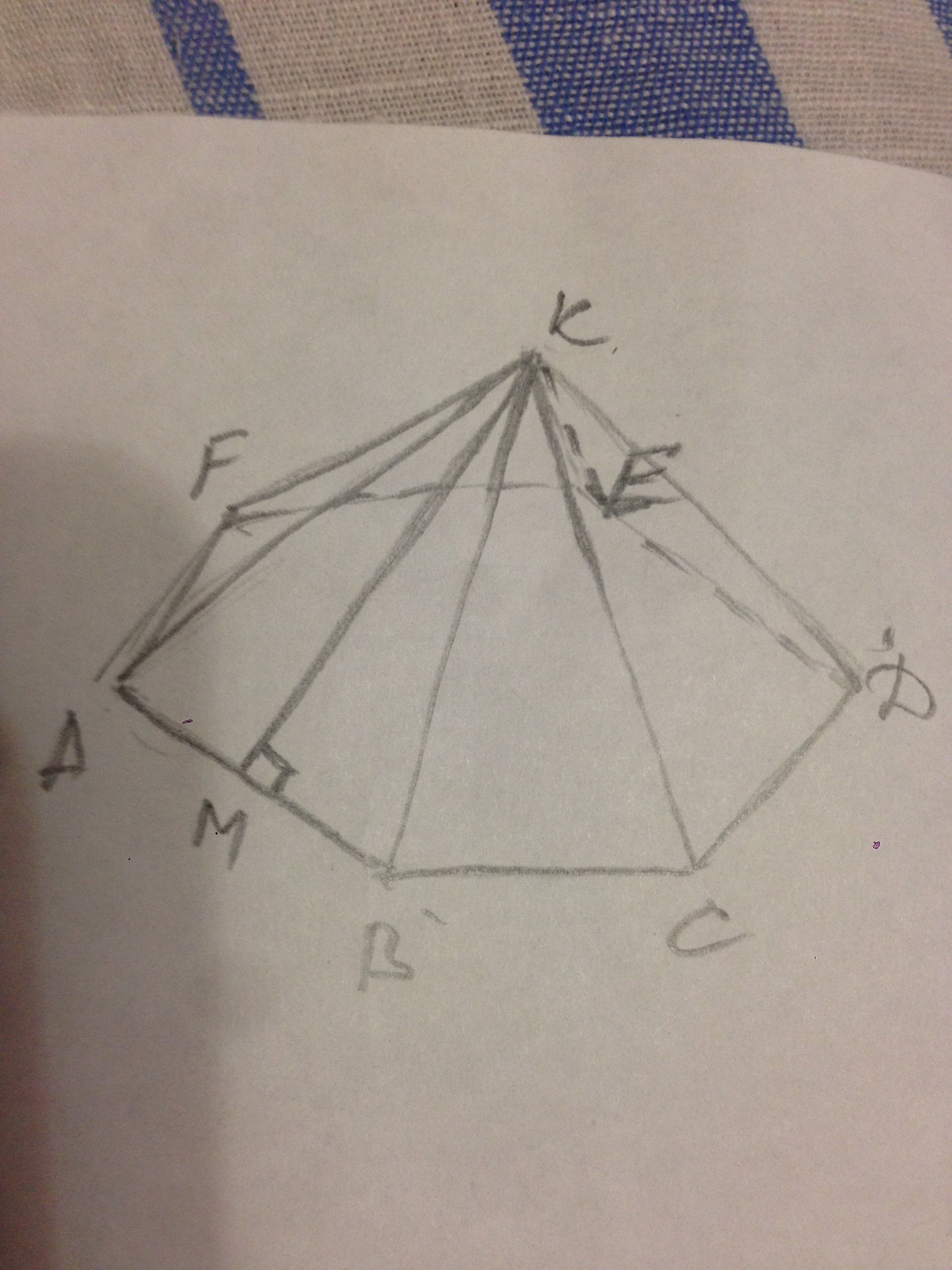 Шестиугольная пирамида рисунок по клеточкам фото